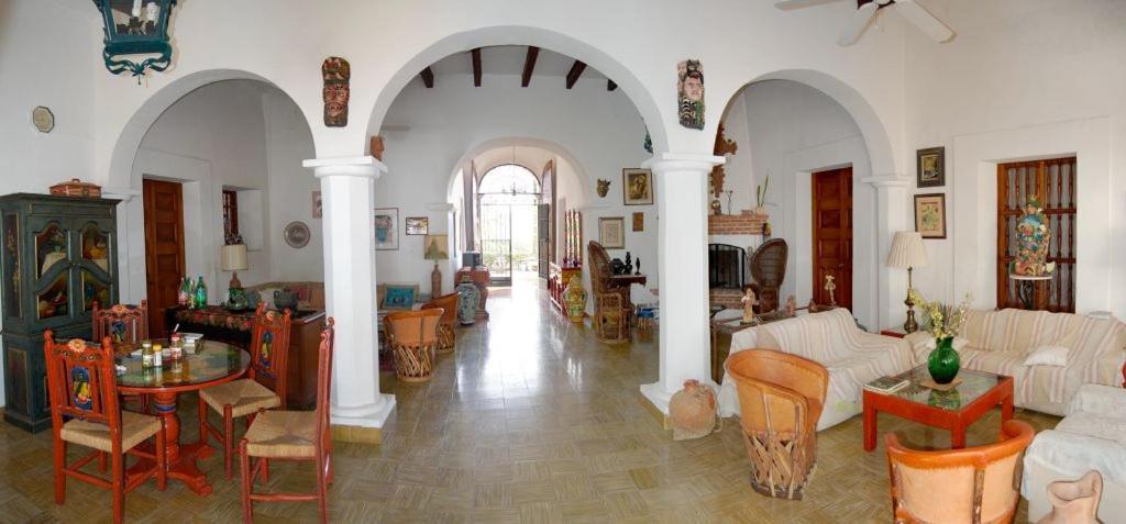 Casa Serena Vista Alamos Exterior photo
