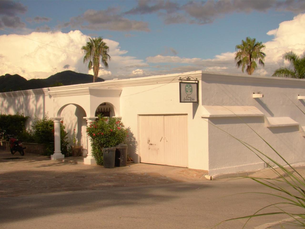 Casa Serena Vista Alamos Exterior photo