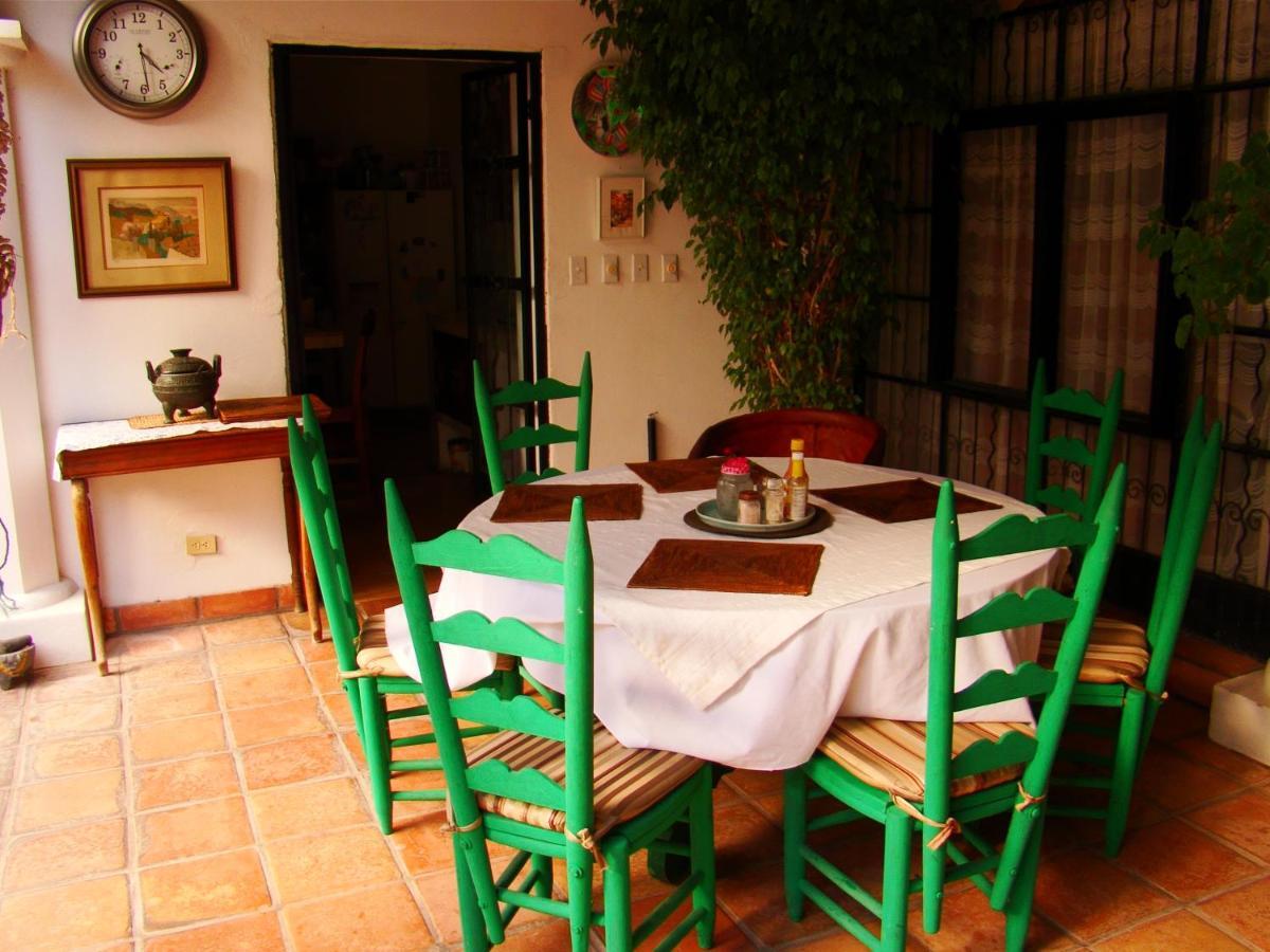 Casa Serena Vista Alamos Exterior photo